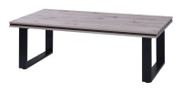 Table basse MALAGA avec pieds en métal , idéal pour votre salon.