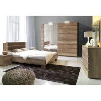Ensemble design pour chambre à coucher ROMI. Lit avec sommier 180x200 cm, deux tables de chevet et commode.