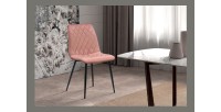 Chaise en velours rose pour salle à manger. Collection GRAZ
