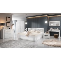 Chambre à coucher collection DOHA coloris blanc : Armoire, Lit 160x200, commode, chevets, miroir et bureau
