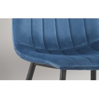 Chaise BRUCE Velours Bleu, dimensions: H86 x L45 x P55 cm, idéal pour une salle à manger design et moderne