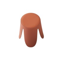 Tabouret OSTIN coloris marron terracotta, grâce a son design atypique il s'adapte a tous types de salon