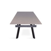 Table à manger collection LAROS en métal avec plateau noir en pierre extensible jusqu'à 240cm