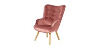 Fauteuil de salon en velours rose avec pieds en bois collection ENJOY. Style scandinave